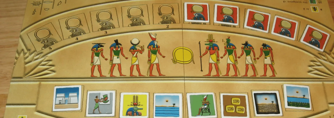 Design elements that remind players of how the game’s systems work